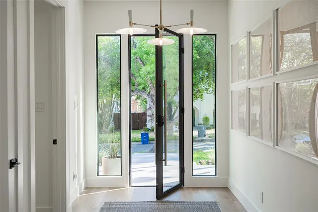 $1,875,000 | 7115 Casa Loma Avenue, Dallas, TX 75214