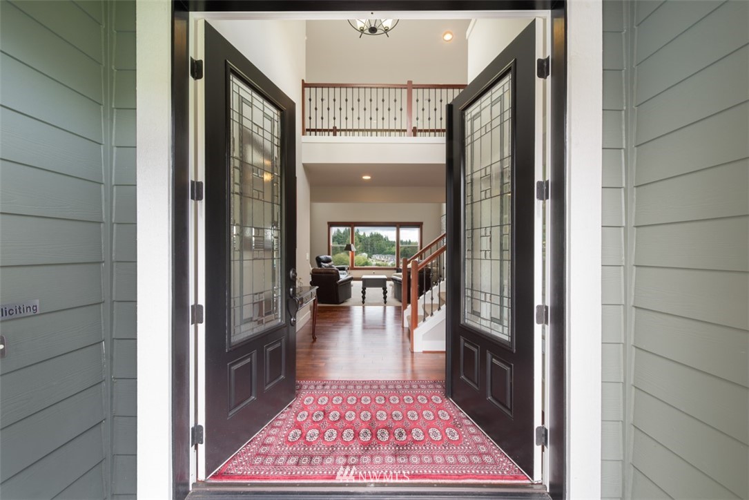 14908 97th Avenue Northeast Bothell, WA 98011 - Photo 2 of 25 Gallery Image 2