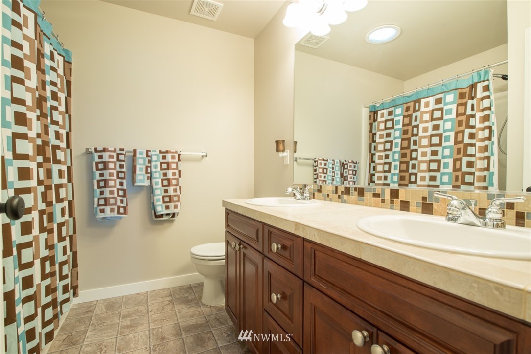 14908 97th Avenue Northeast Bothell, WA 98011 - Photo 20 of 25 Gallery Image 20