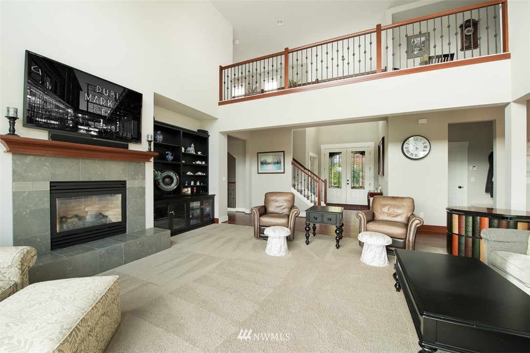 14908 97th Avenue Northeast Bothell, WA 98011 - Photo 4 of 25 Gallery Image 4