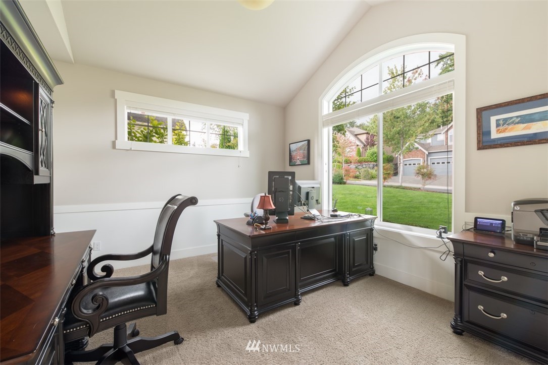 14908 97th Avenue Northeast Bothell, WA 98011 - Photo 10 of 25 Gallery Image 10