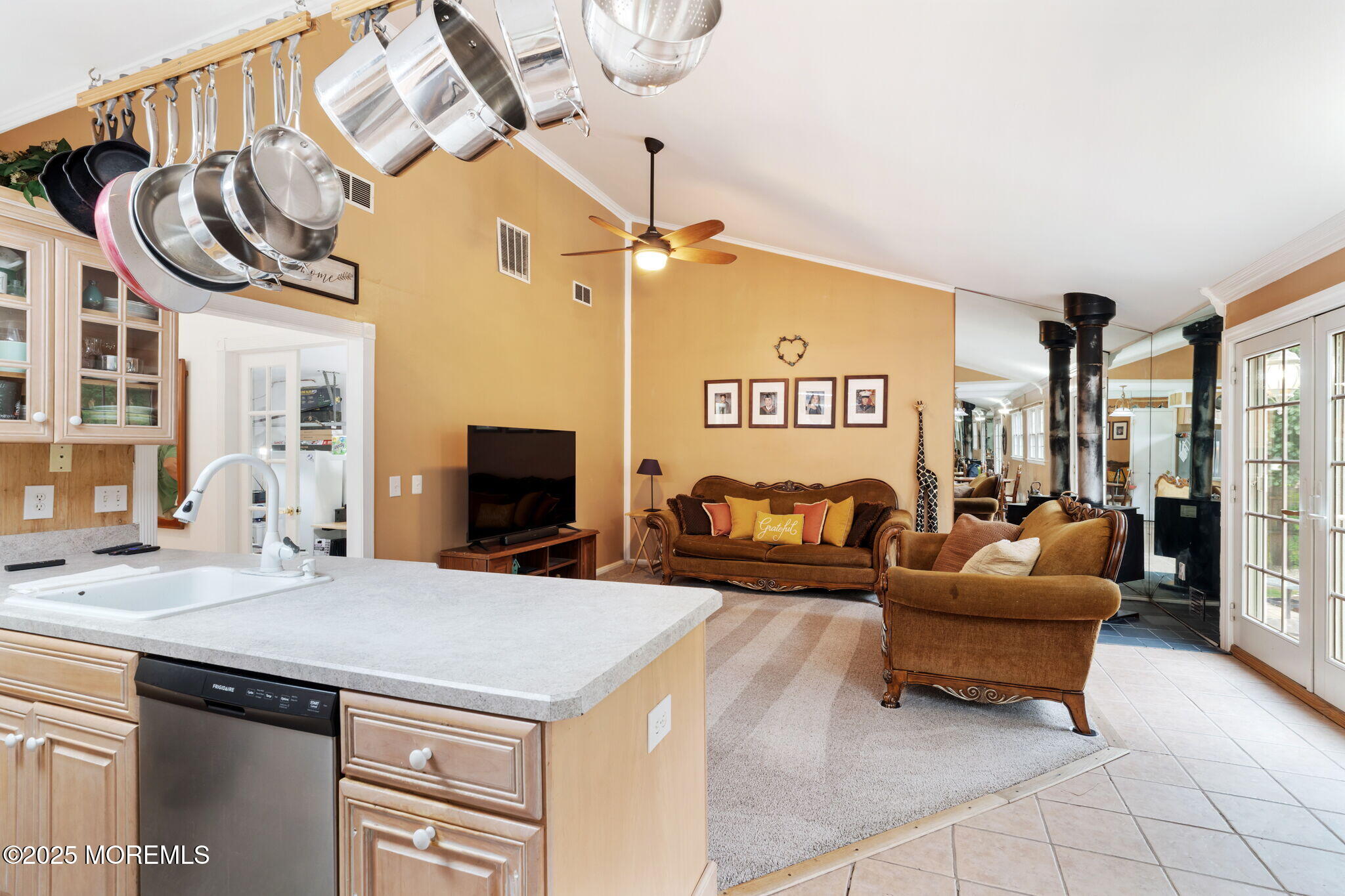 114 Andover Road Jackson, NJ 08527 - Photo 13 of 37 016-original-photo