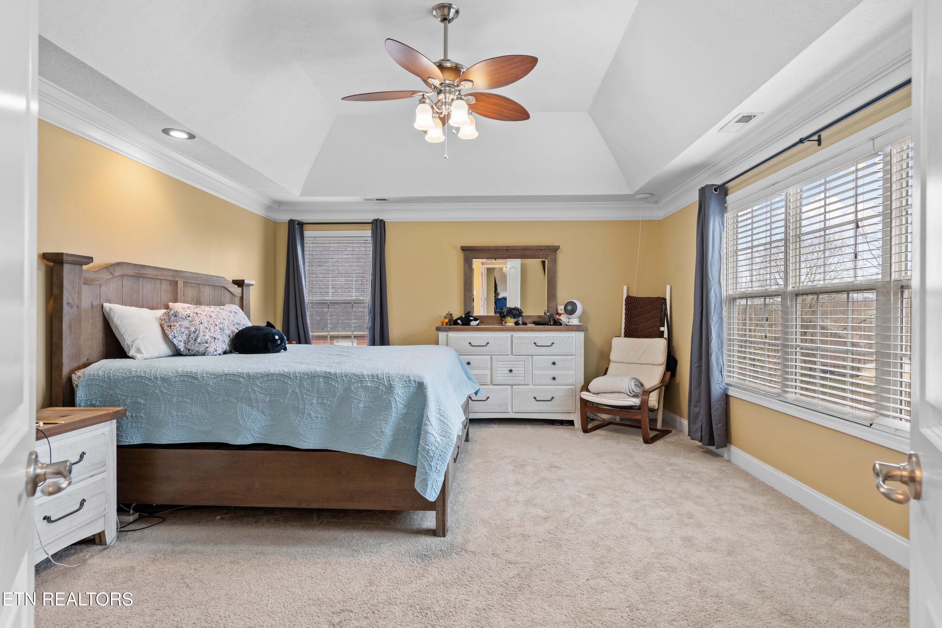 268 Windstone Boulevard Powell, TN 37849 - Photo 14 of 39 Primary Bedroom