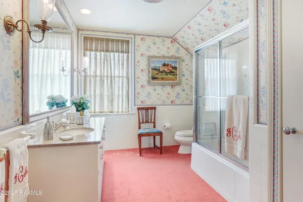 $1,885,000 | 130 Twin Oaks Boulevard, Lafayette, LA 70503