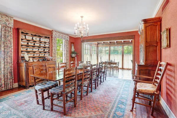 $1,885,000 | 130 Twin Oaks Boulevard, Lafayette, LA 70503