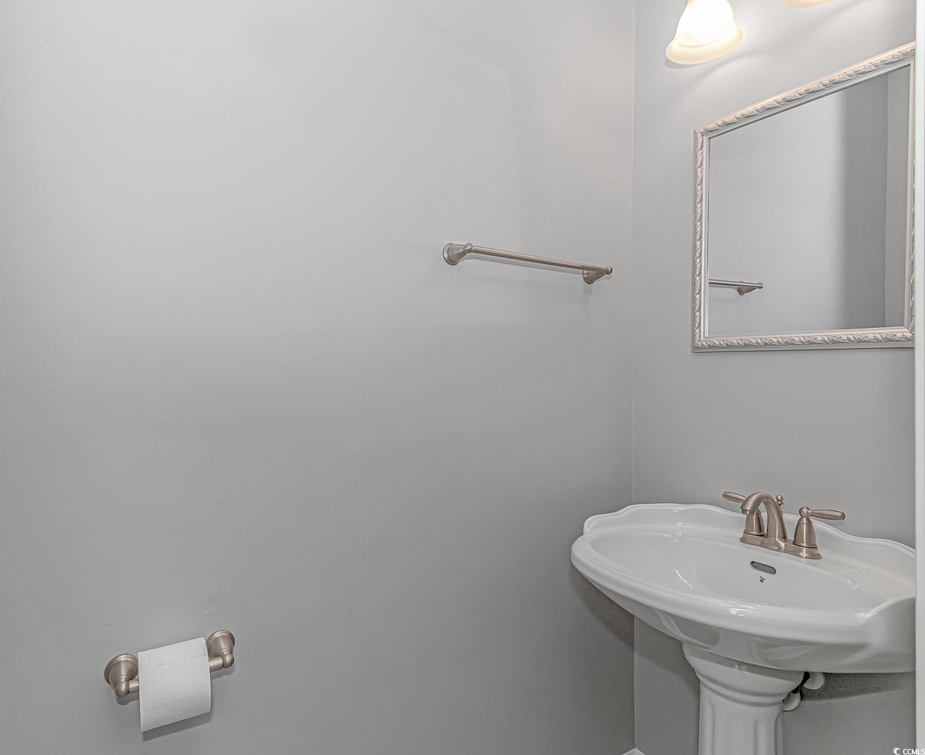 751 Painted Bunting Drive, Unit E Murrells Inlet, SC 29576 - Photo 8 of 40 View of bathroom