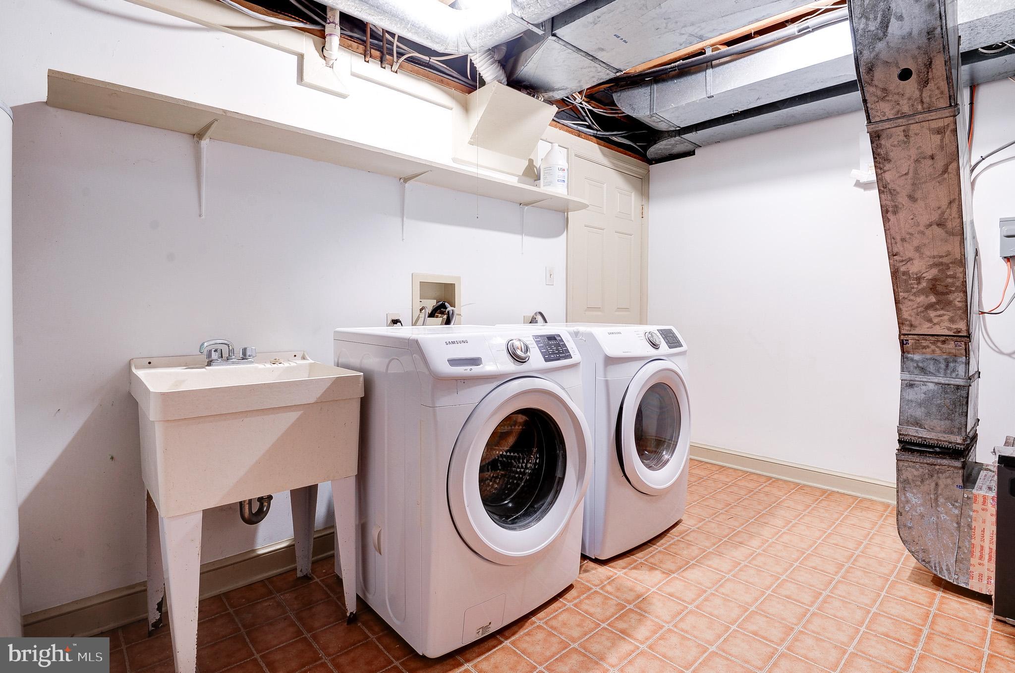 20760 Unison Road Round Hill, VA 20141 - Photo 40 of 47 Lower-Level Laundry Room