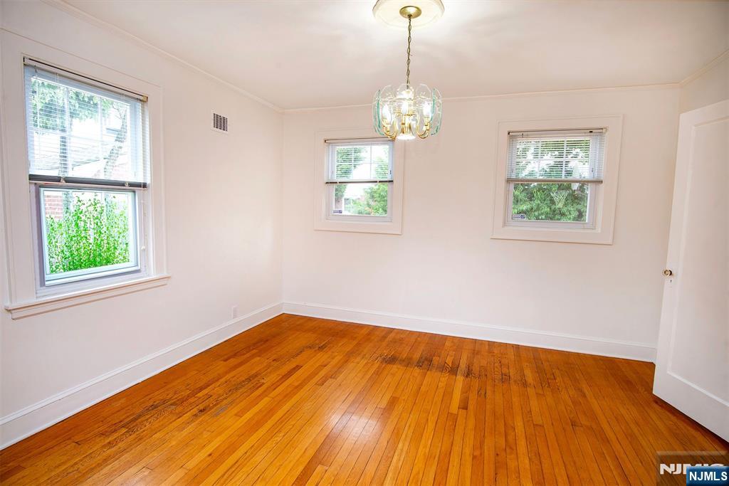 16 Wolcott Road Dumont, NJ 07628 - Photo 7 of 24 Gallery Image 7