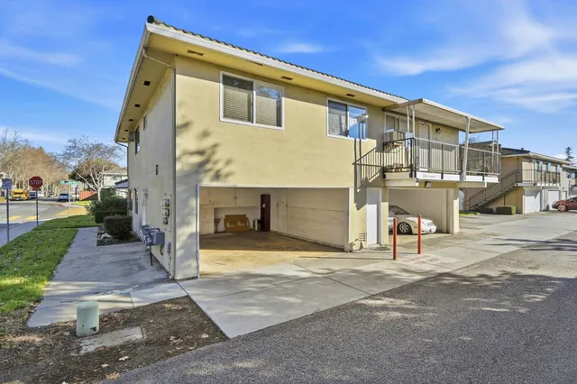 $530,000 | 5742 Playa Del Rey, Unit 1, San Jose, CA 95123