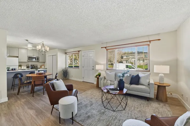 $530,000 | 5742 Playa Del Rey, Unit 1, San Jose, CA 95123