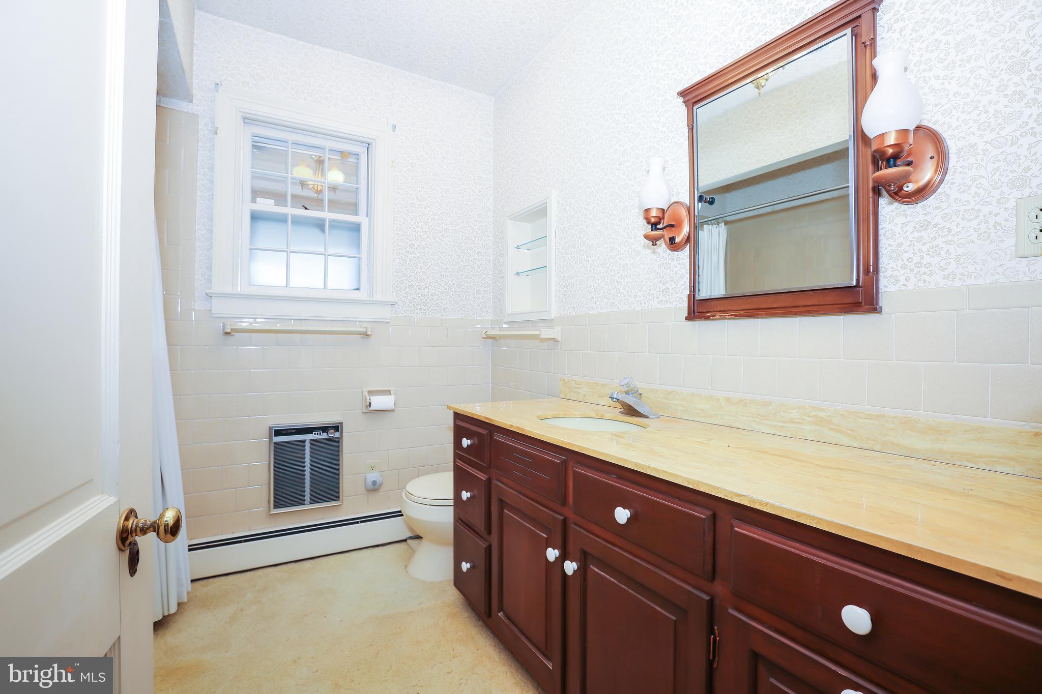 3019 Pyletown Road Boyce, VA 22620 - Photo 17 of 45 Full bath