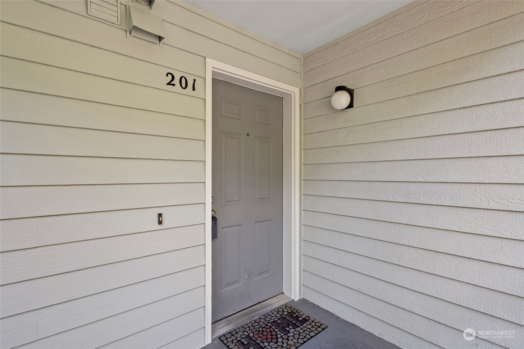 729 High Street, Unit 201 Bellingham, WA 98225 - Photo 14 of 25