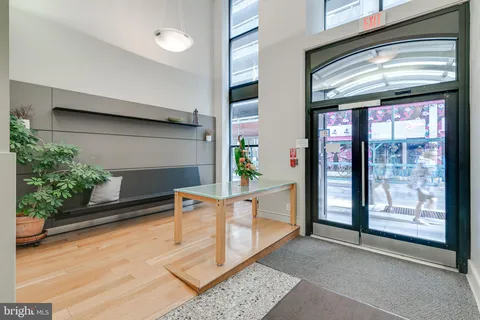 $739,000 | 1515 Locust Street, Unit 401, Philadelphia, PA 19102