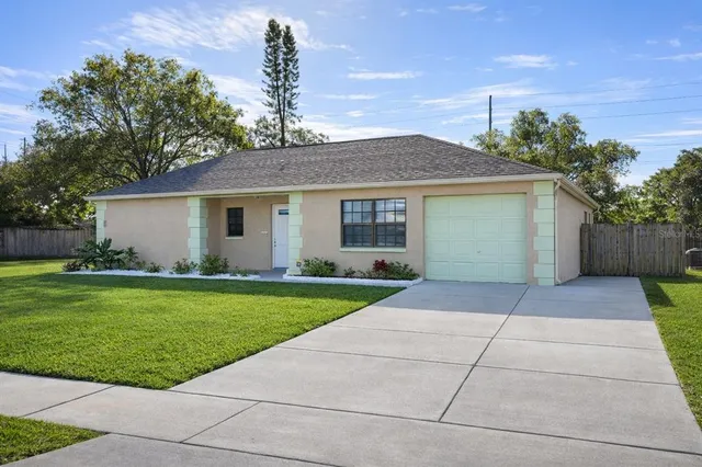 $250,000 | 2902 Blossom Lake Drive, Holiday, FL 34691