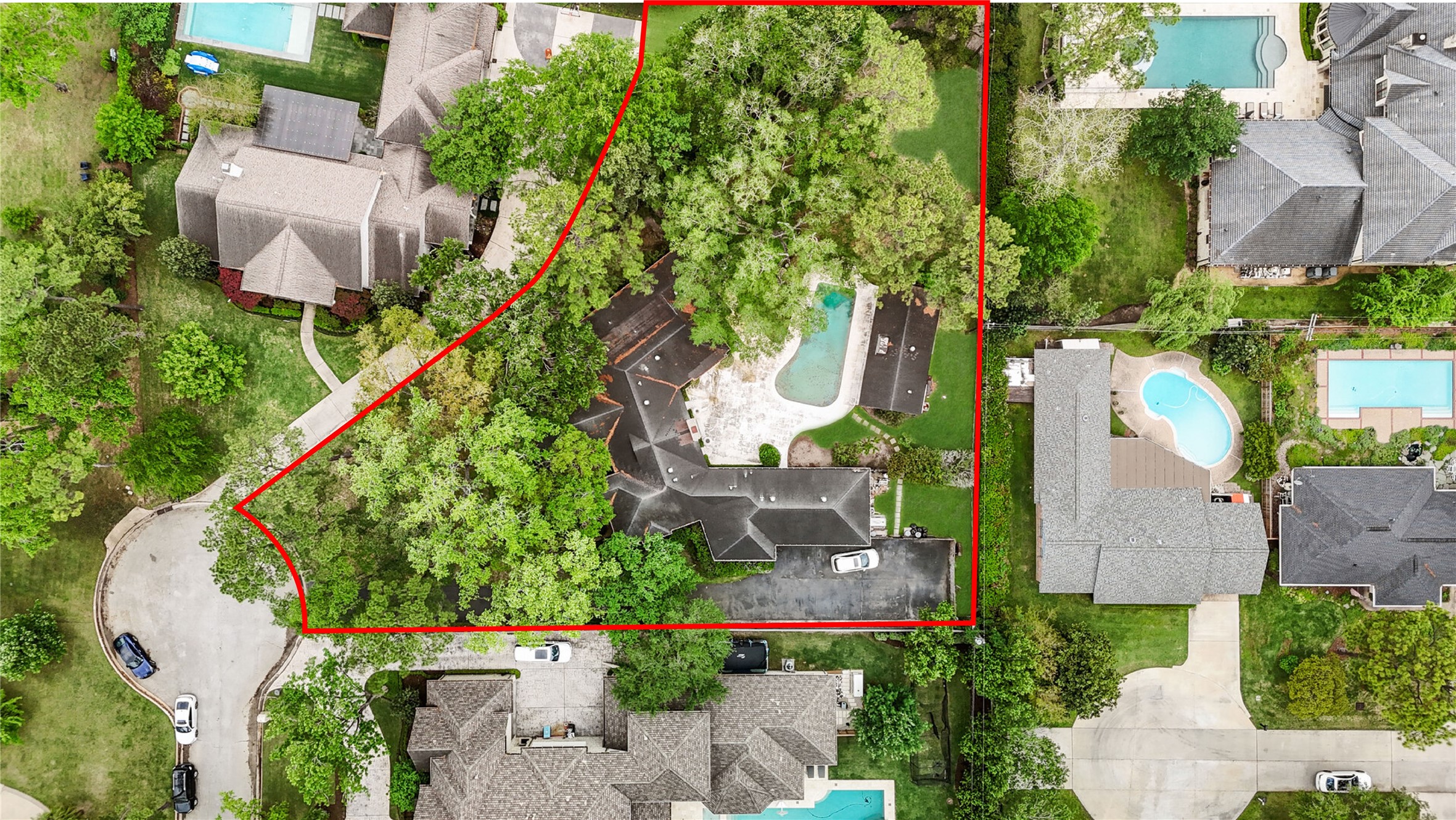 435 Flint Point Drive Piney Point Village, TX 77024 - Photo 29 of 32 an aerial view of a house