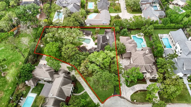 $2,895,000 | 435 Flint Point Drive, Piney Point Village, TX 77024