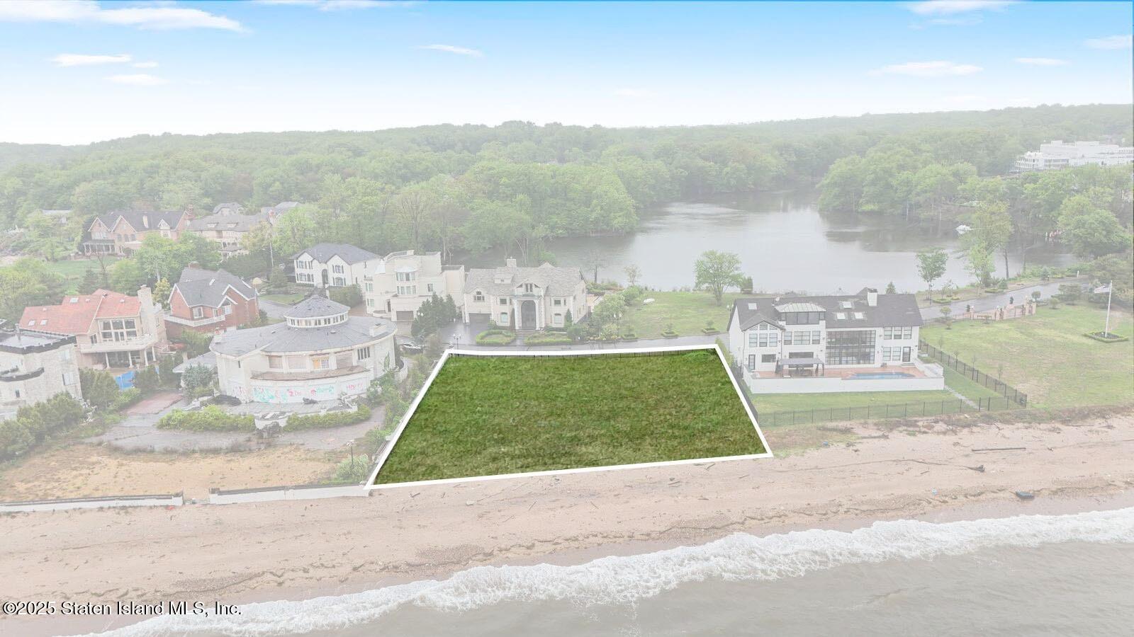 140 Nicolosi Drive Staten Island, NY 10312 - Photo 6 of 7 a view of a yard