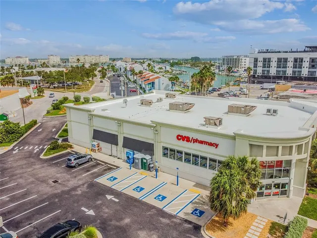 $549,000 | 315 Medallion Boulevard, Unit E, Madeira Beach, FL 33708