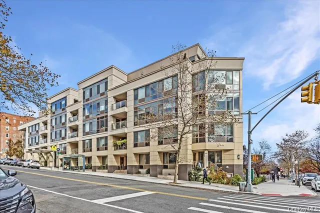 $3,200 | 64-05 Yellowstone Boulevard, Unit 409 | Forest Hills