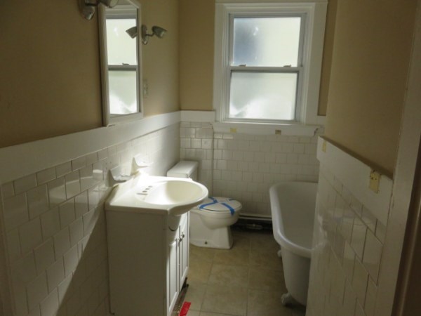 56 Fisk Street Providence, RI 02905 - Photo 5 of 35