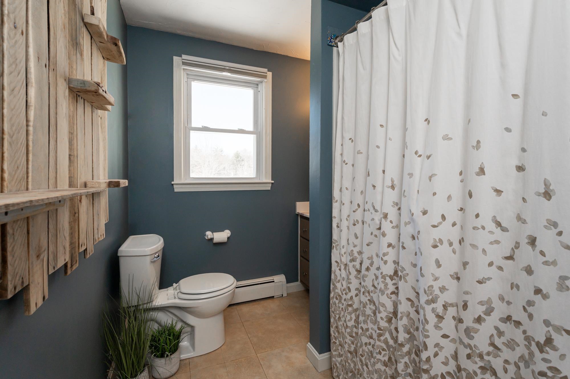 8 Bean Road Merrimack, NH 03054 - Photo 14 of 48