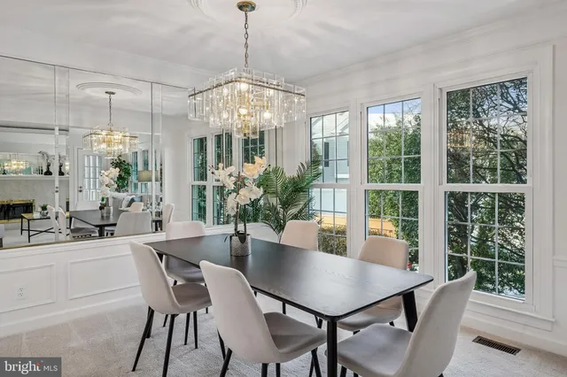 $965,000 | 11928 Parkside Drive, Fairfax, VA 22033