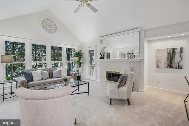 $965,000 | 11928 Parkside Drive, Fairfax, VA 22033