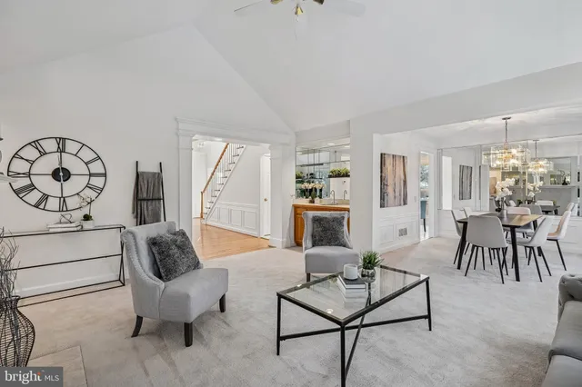 $965,000 | 11928 Parkside Drive, Fairfax, VA 22033