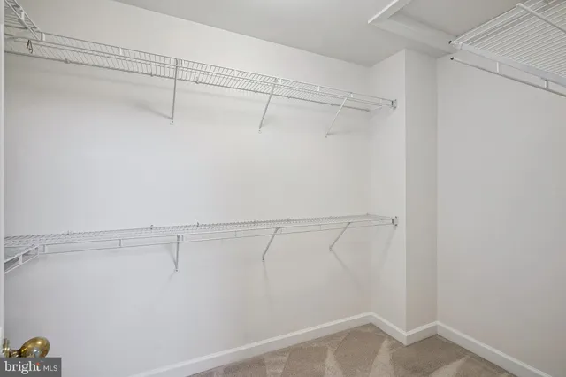 $965,000 | 11928 Parkside Drive, Fairfax, VA 22033