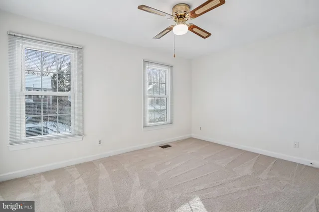 $965,000 | 11928 Parkside Drive, Fairfax, VA 22033