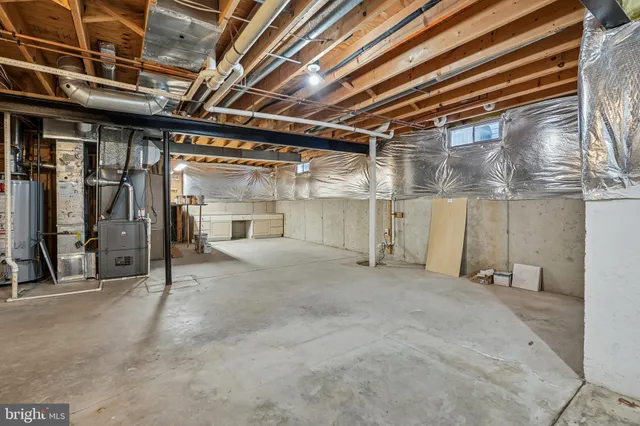 $965,000 | 11928 Parkside Drive, Fairfax, VA 22033