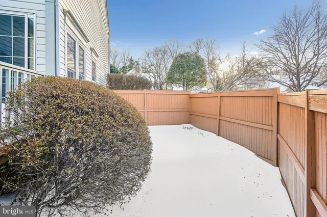 $965,000 | 11928 Parkside Drive, Fairfax, VA 22033