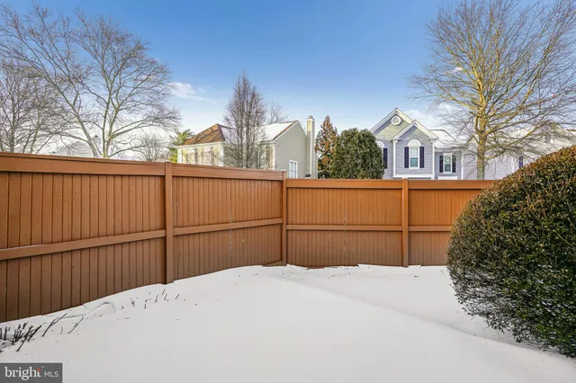 $965,000 | 11928 Parkside Drive, Fairfax, VA 22033