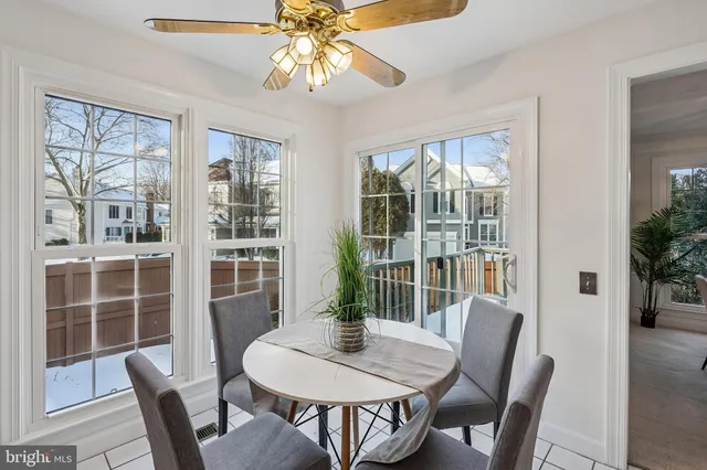 $965,000 | 11928 Parkside Drive, Fairfax, VA 22033