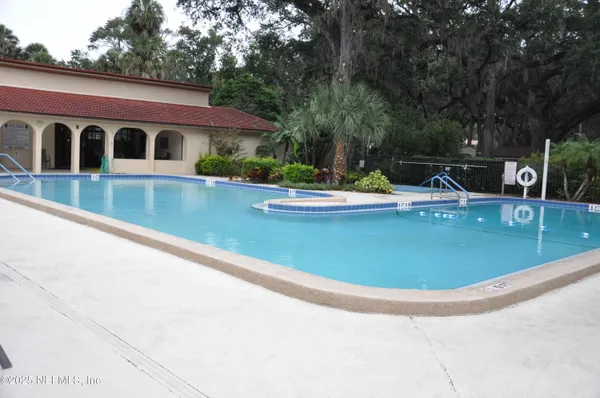 $399,999 | 1820 Sevilla Boulevard West, Unit 211, Atlantic Beach, FL 32233