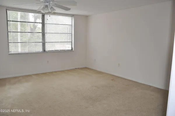 $399,999 | 1820 Sevilla Boulevard West, Unit 211, Atlantic Beach, FL 32233