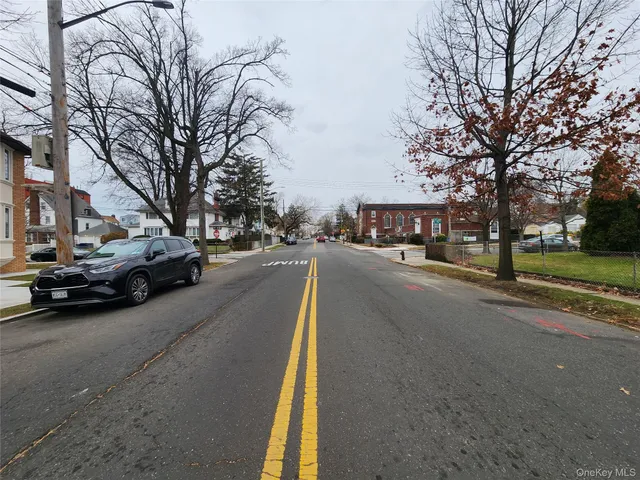 $987,000 | 196-14 104th Avenue | Hollis