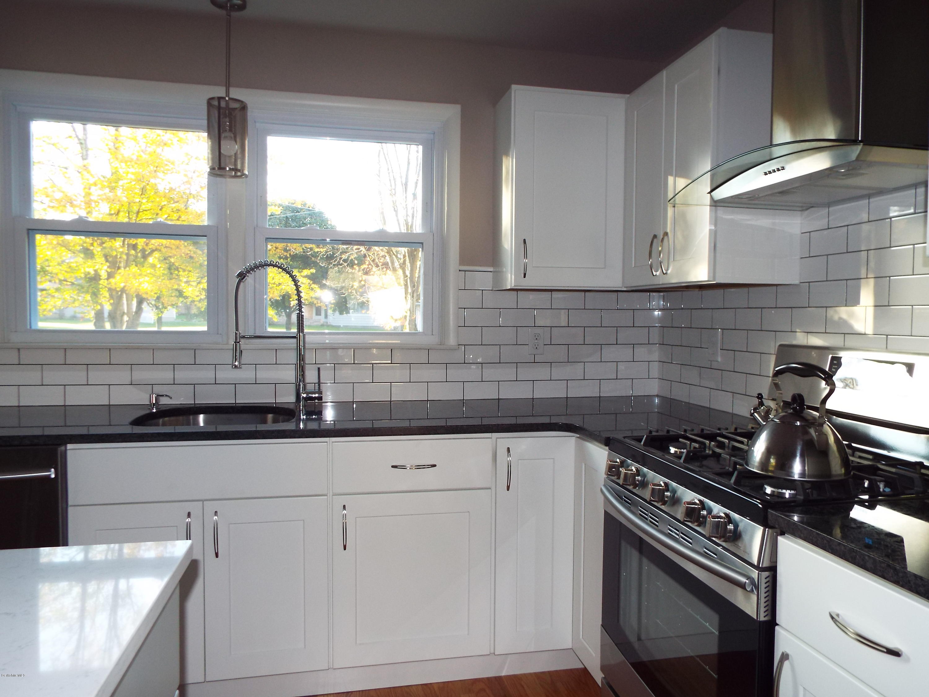 87 Kittredge Road Pittsfield, MA 01201 - Photo 3 of 31 Kitchen