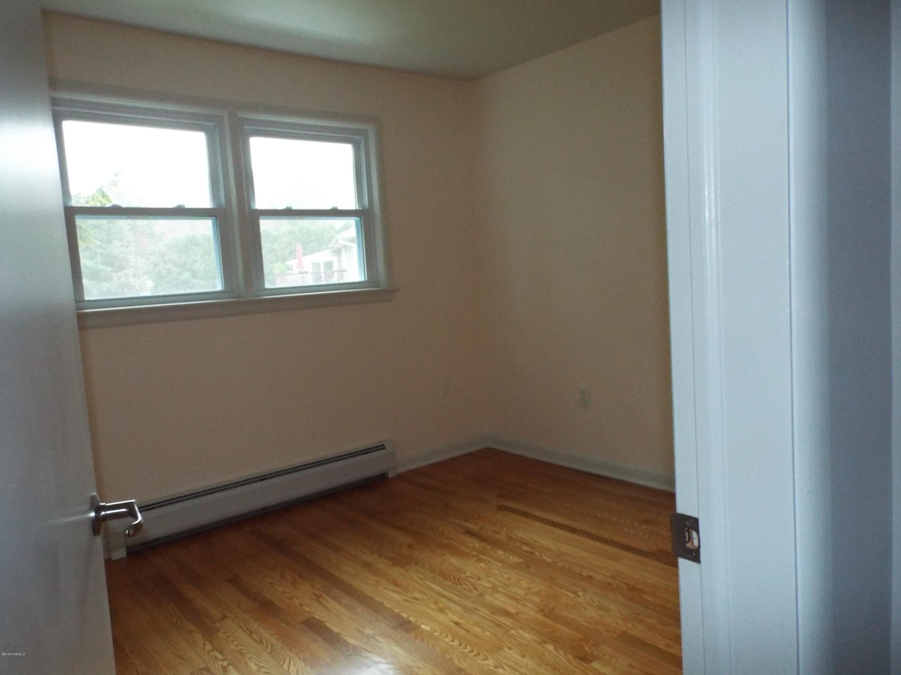 87 Kittredge Road Pittsfield, MA 01201 - Photo 22 of 31 Bed Rm 3