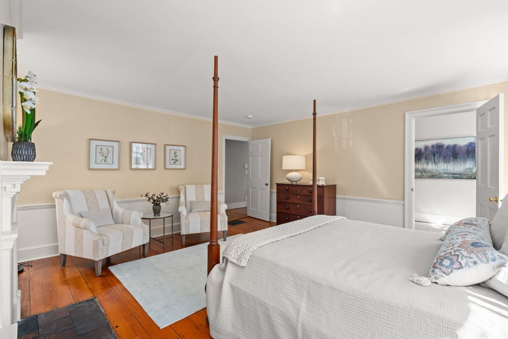 31 Court Street Dedham, MA 02026 - Photo 17 of 42