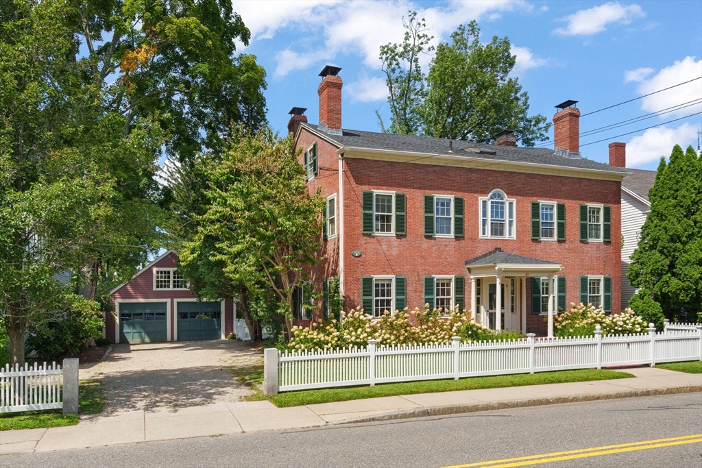 31 Court Street Dedham, MA 02026 - Photo 2 of 42