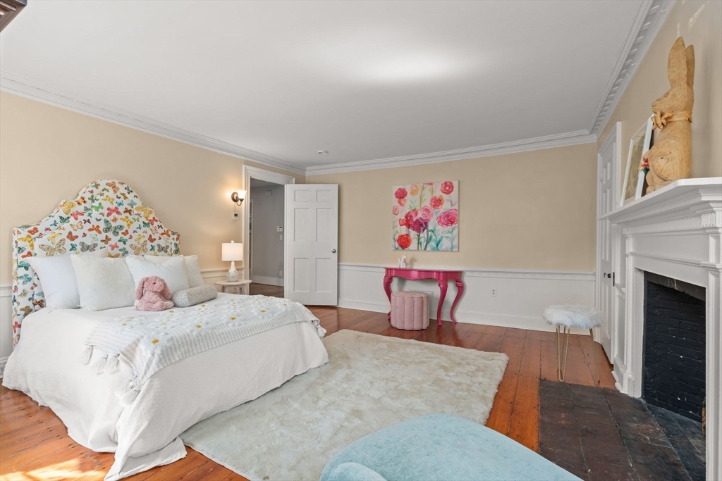 31 Court Street Dedham, MA 02026 - Photo 24 of 42