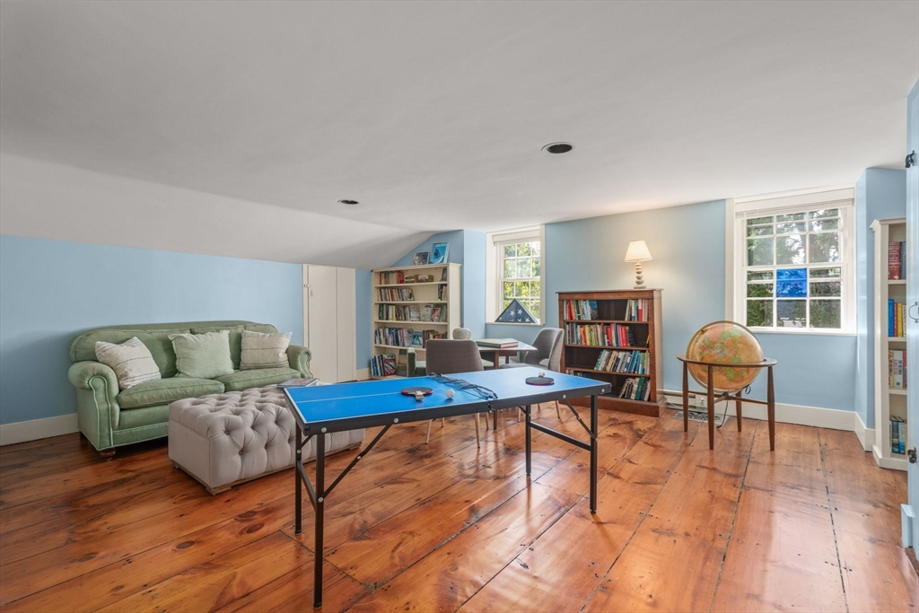 31 Court Street Dedham, MA 02026 - Photo 28 of 42