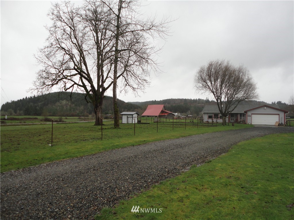 104 Moon Hill Road Chehalis, WA 98532 - Photo 2 of 24