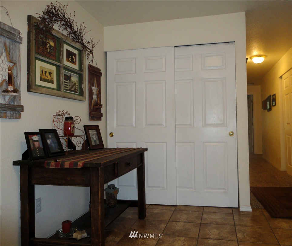 104 Moon Hill Road Chehalis, WA 98532 - Photo 11 of 24