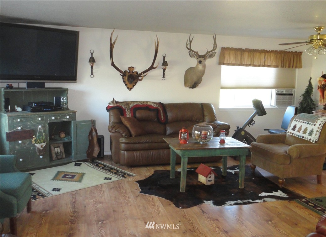 104 Moon Hill Road Chehalis, WA 98532 - Photo 4 of 24