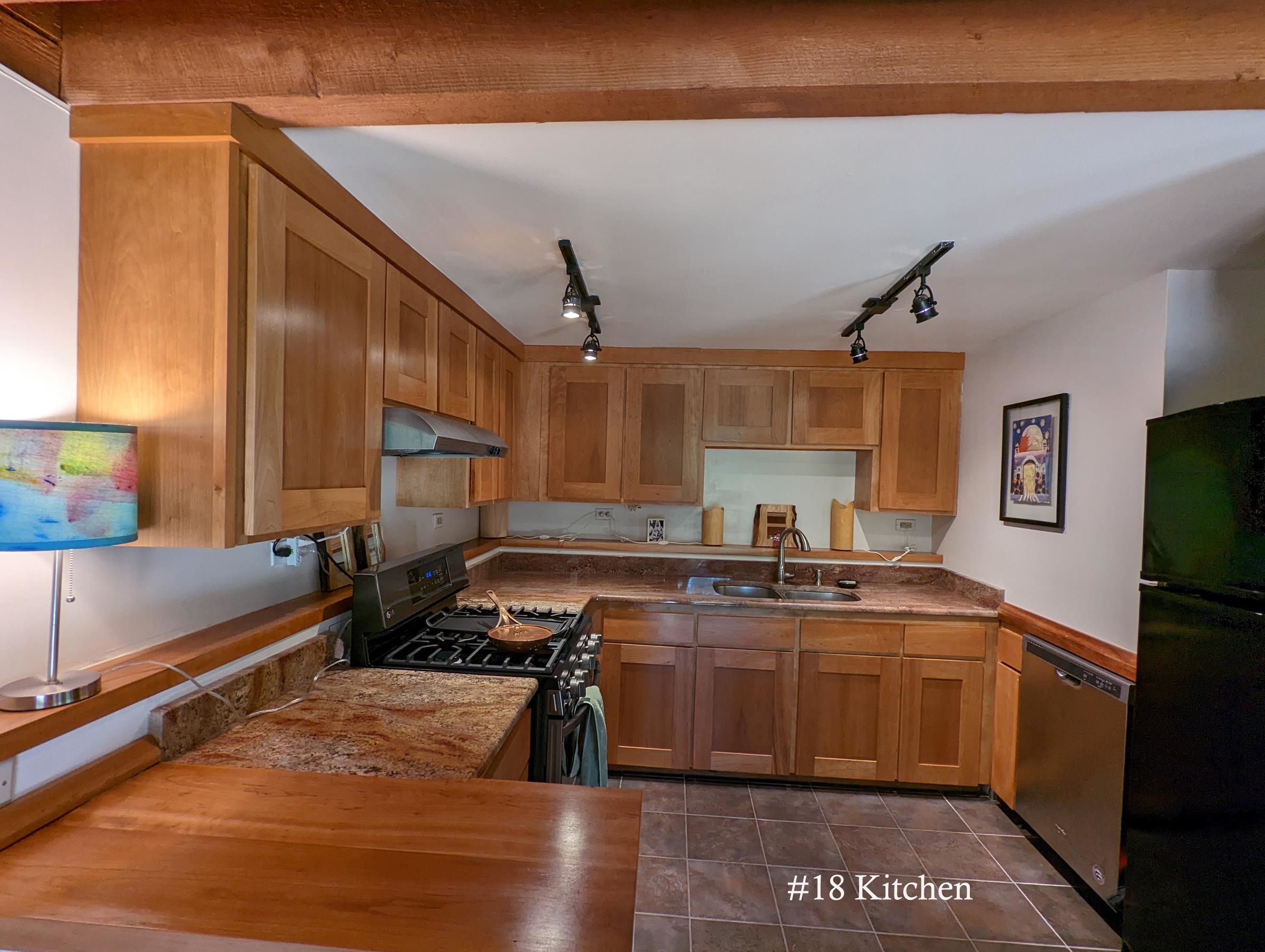 498 New Boston Road Norwich, VT 05055 - Photo 17 of 32