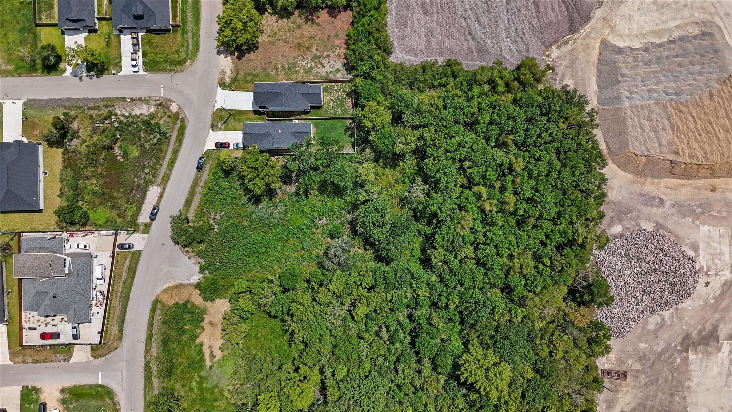 0 Pinedale Avenue Rosharon, TX 77583 - Photo 13 of 19 an aerial view of multiple house with outdoor space