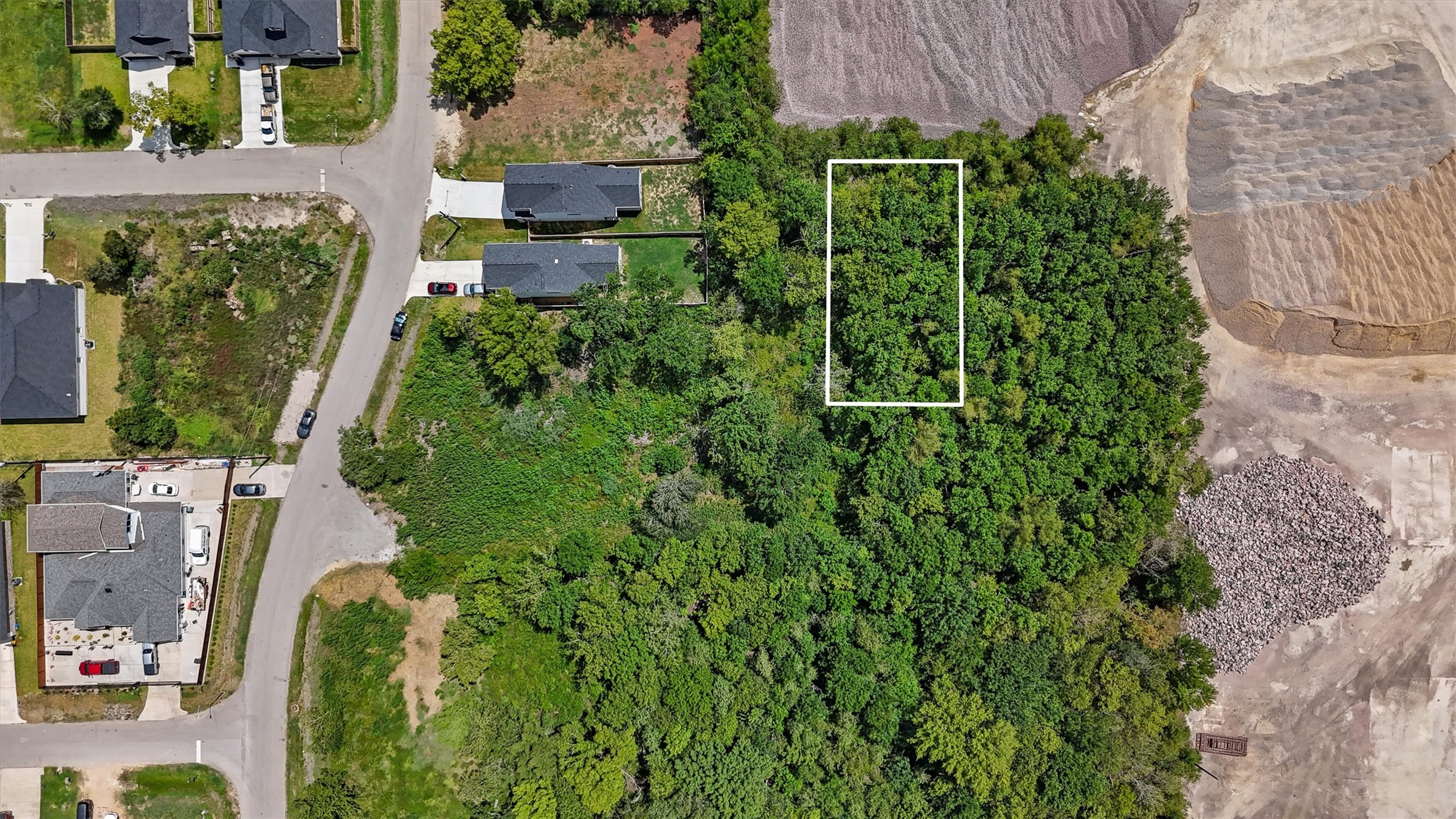 0 Pinedale Avenue Rosharon, TX 77583 - Photo 14 of 19 an aerial view of a house with a garden