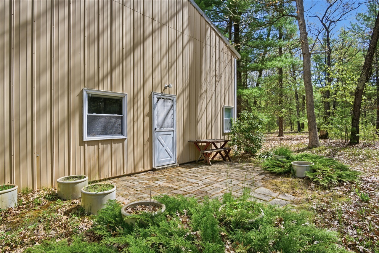 337 South Taylor Road Branch, MI 49402 - Photo 28 of 40